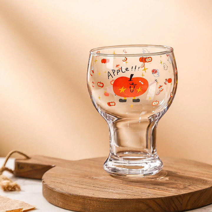 Wine glass, 601–700 ml, spherical shape