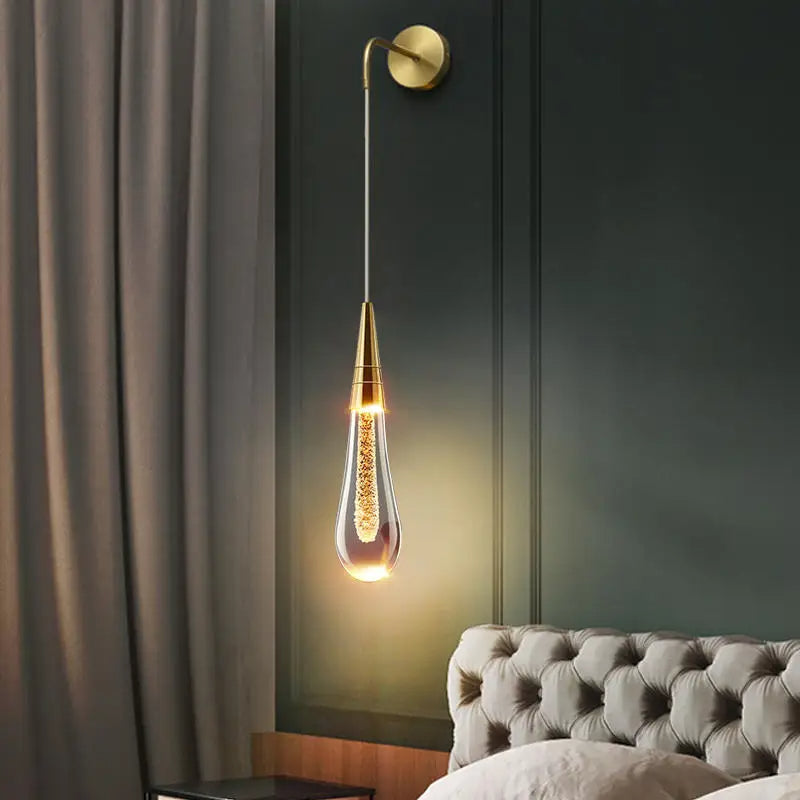 BowLift | Drop-shaped Wall Lamp with Warm Glow - Solena
