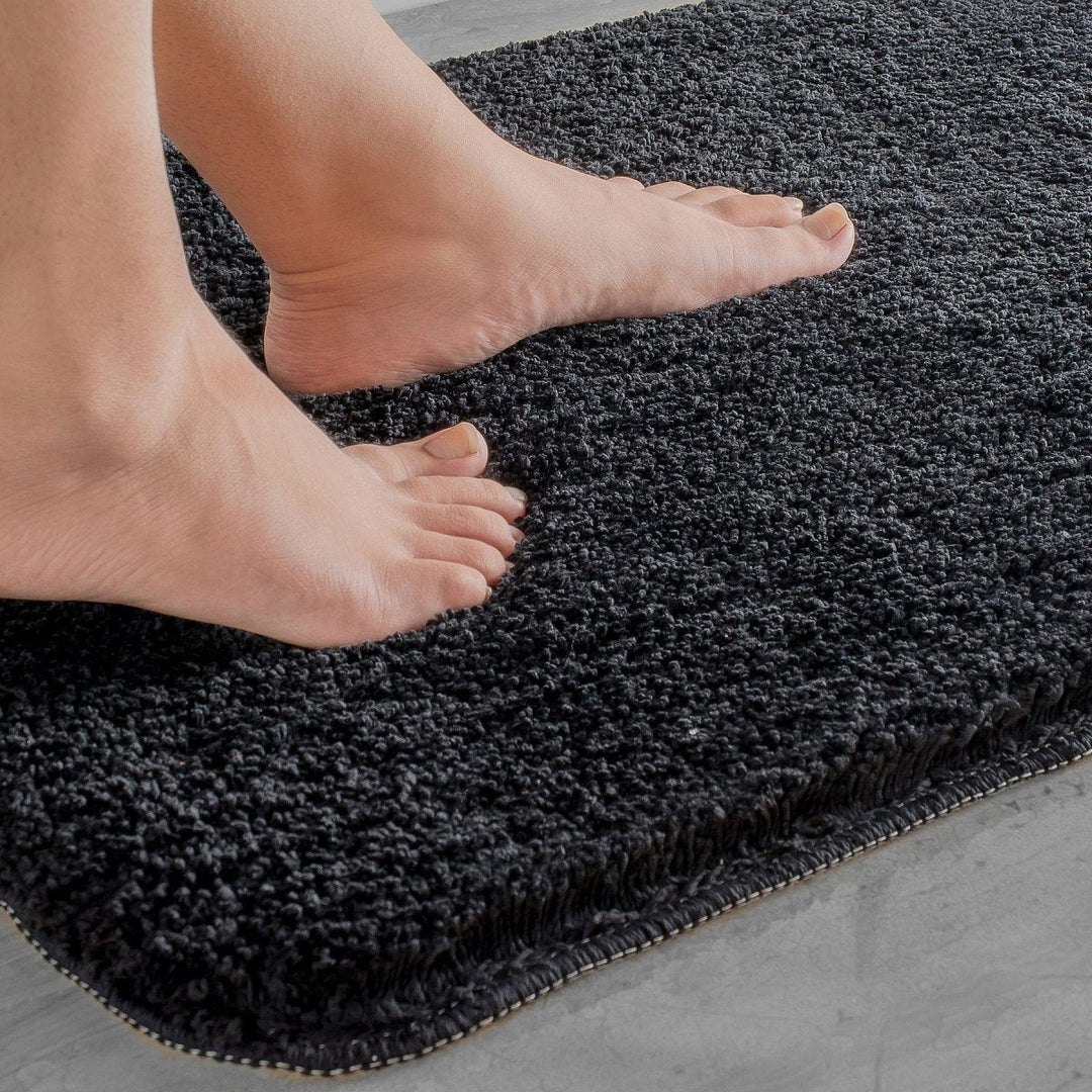 BowLift | Luxura UltraSoft Bath Mat | Super-absorbent microfiber bathroom rug with anti-slip backing