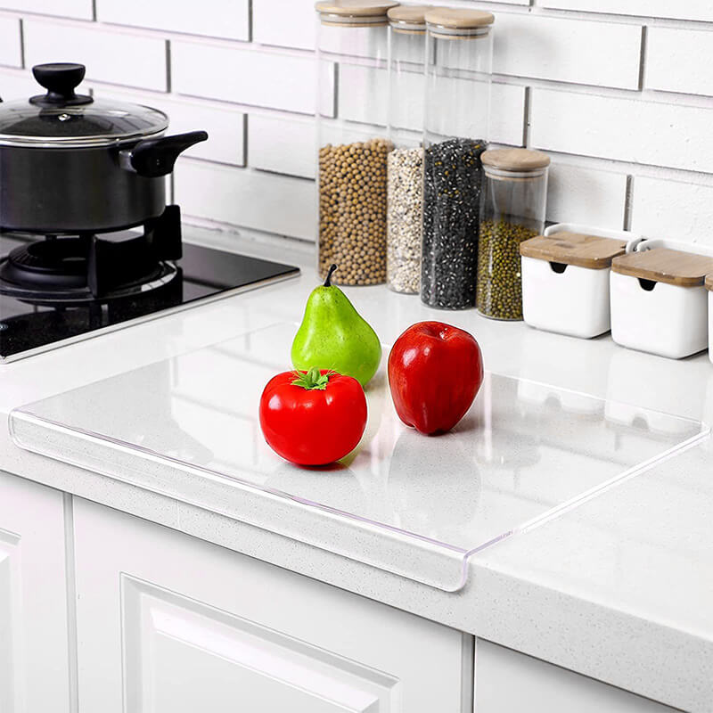 BowLift | Non-slip, transparent cutting board in acrylic