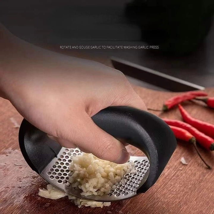 BowLift | EasyMince – stainless steel garlic and vegetable mincer