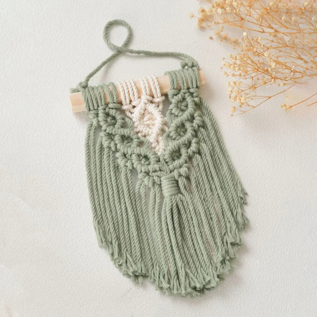BowLift | Handmade Macrame Wall Hanging Tapestry