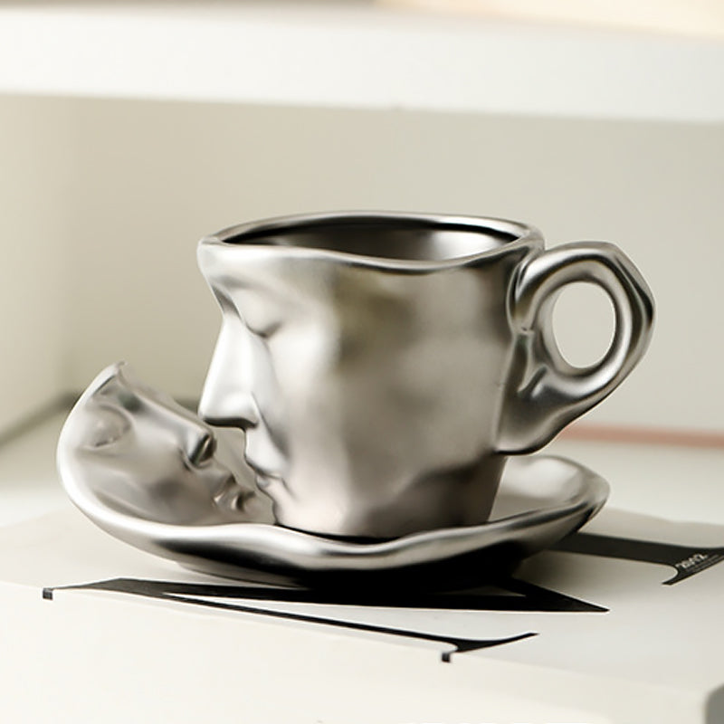 BowLift | Metal Touching Face Creative Ceramic Kiss Coffee Cup, Artistic Vibe Mug & Saucer Set