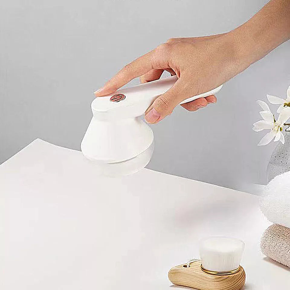 BowLift | Fabric Lint Remover for Clothes and Wool Coats
