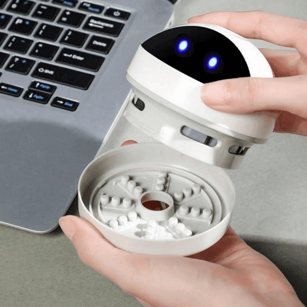 BowLift | Desk Vacuum Cleaner USB Rechargeable Mini Hoover