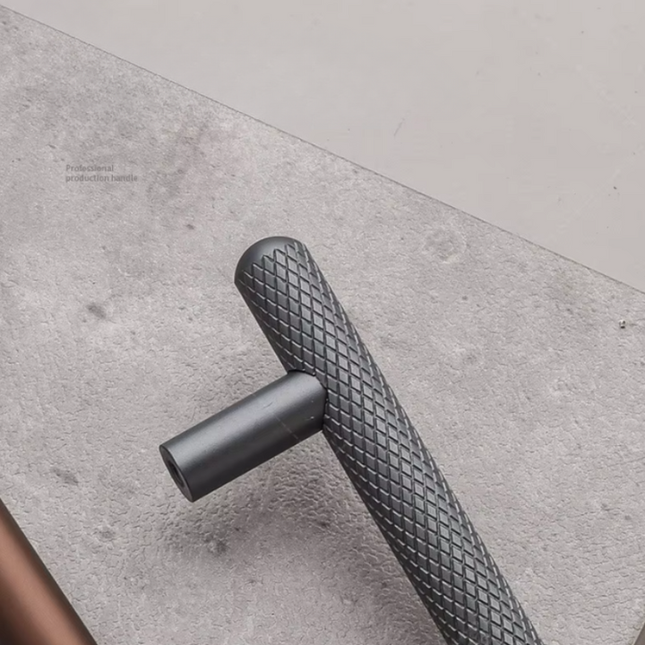 Elegant Cabinet Drawer Door Furniture Knurled Handle and Door Knob | Bowlift