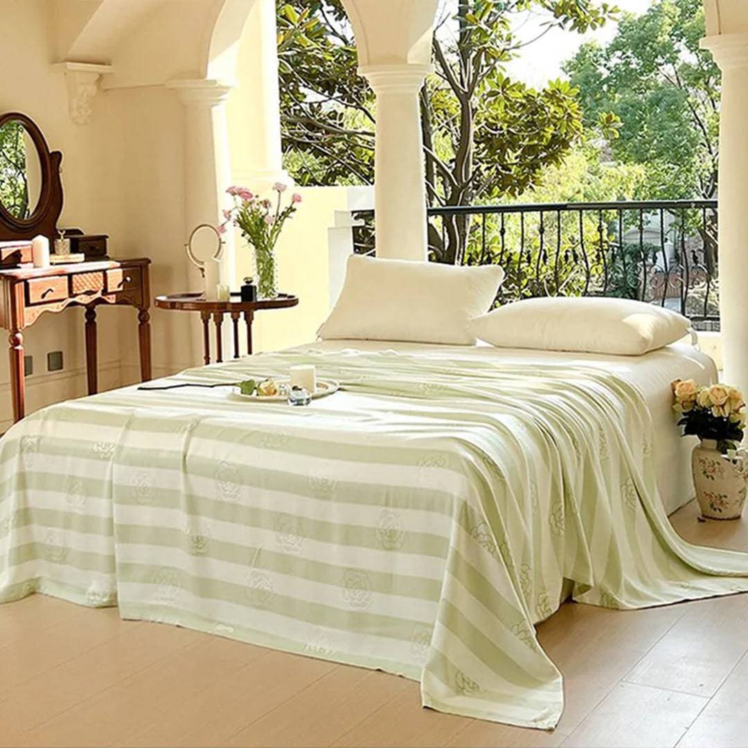 Cooling Bamboo Sheet - Soft, Lightweight and Breathable for Hot Sleepers | Bowlift