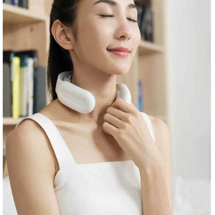 BowLift | Modern Electric Massager for Neck and Shoulders