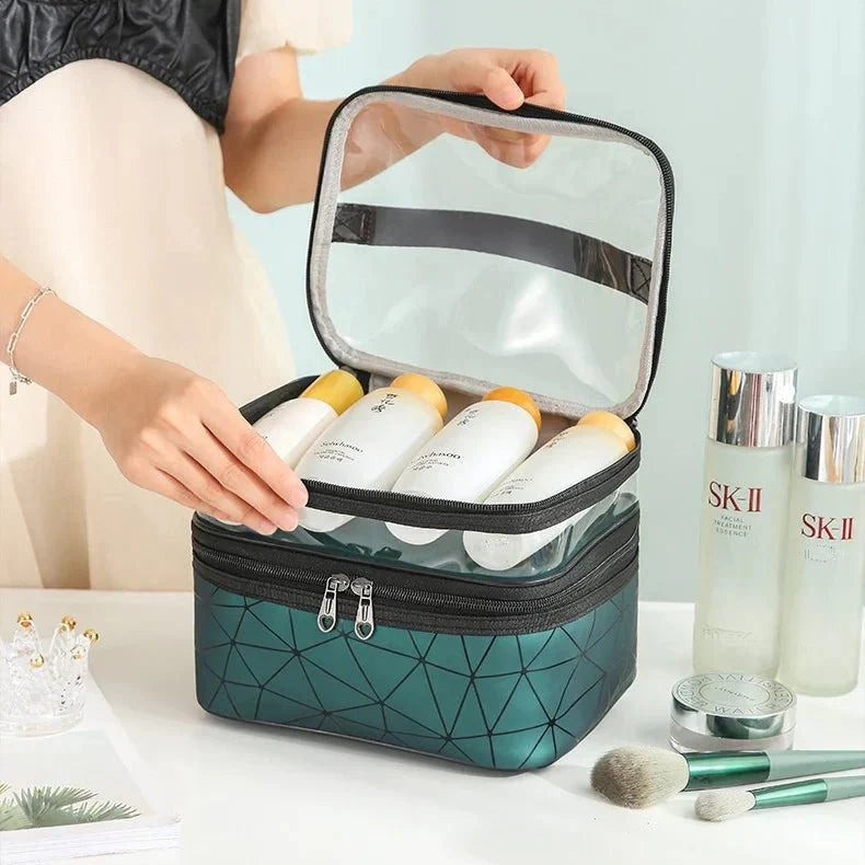 BowLift | GlamVista - The ideal makeup pouch - Practical and stylish - Travel in style!