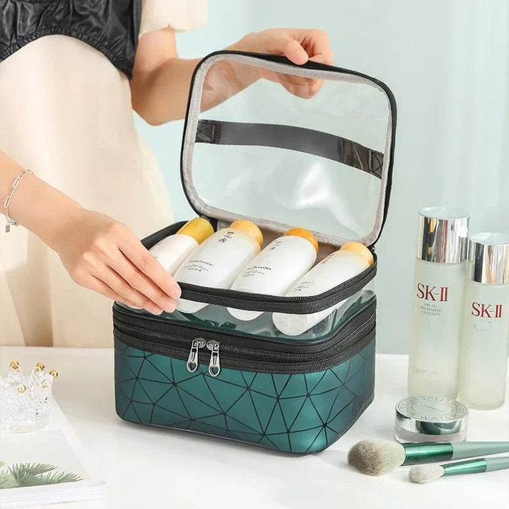 BowLift | GlamVista - The ideal makeup pouch - Practical and stylish - Travel in style!