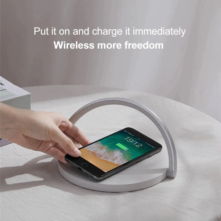 BowLift | 3-in-1 Chargelight - Lamp including wireless charger