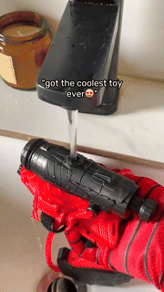 BowLift | Spider Glove Water Sprayer Gun