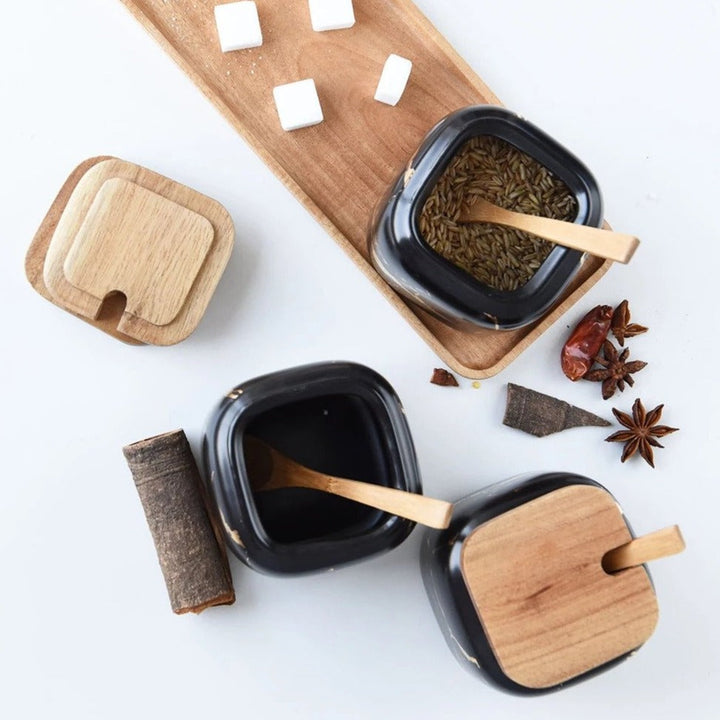BowLift | Stylish spice storage with an artistic touch