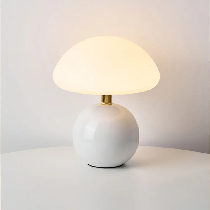 BowLift | Ceramic Table Lamp with Soft Warm Lighting