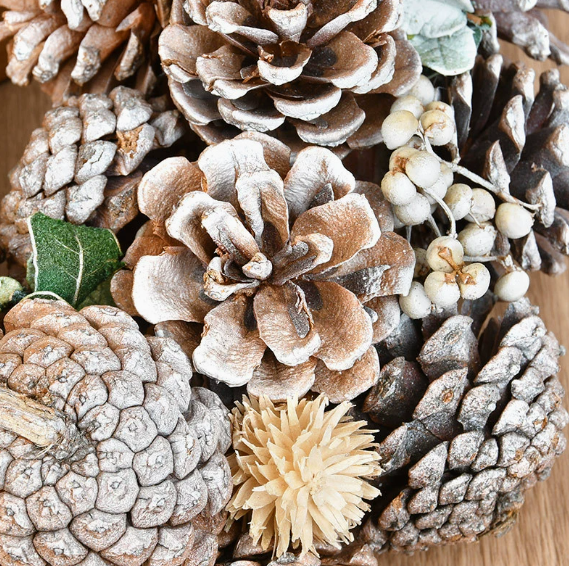 BowLift | Festive Wreath