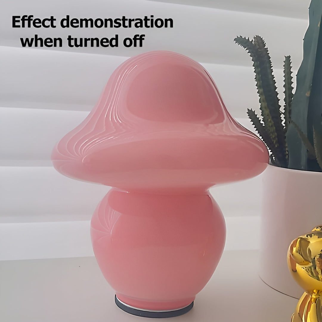 BowLift | MushroomDream Lamp – Enchanting Glass Lighting with Mushroom Pattern