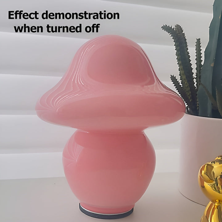BowLift | MushroomDream Lamp – Enchanting Glass Lighting with Mushroom Pattern
