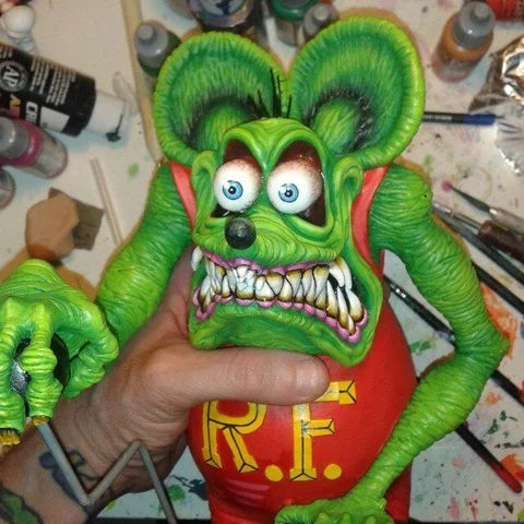BowLift | Rat Fink Collectible Model Toy Halloween Decoration