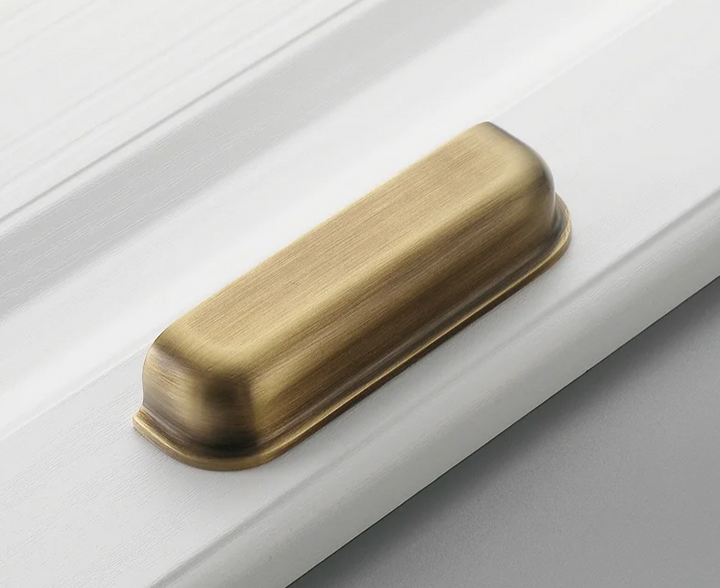 Bronvella ArcRetro Furniture Handle in Antique Copper Bowlift