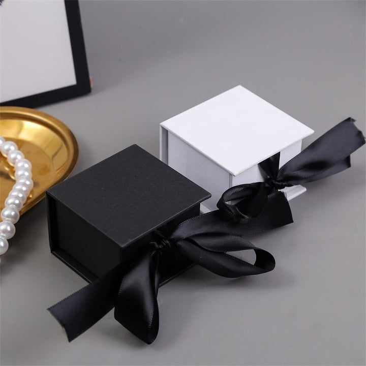 BowLift | DazzleCharm Timeless Sparkle Style