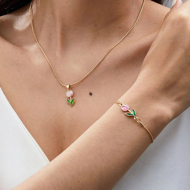 BowLift | Feminine Floral Tulip Bracelet and Necklace Set