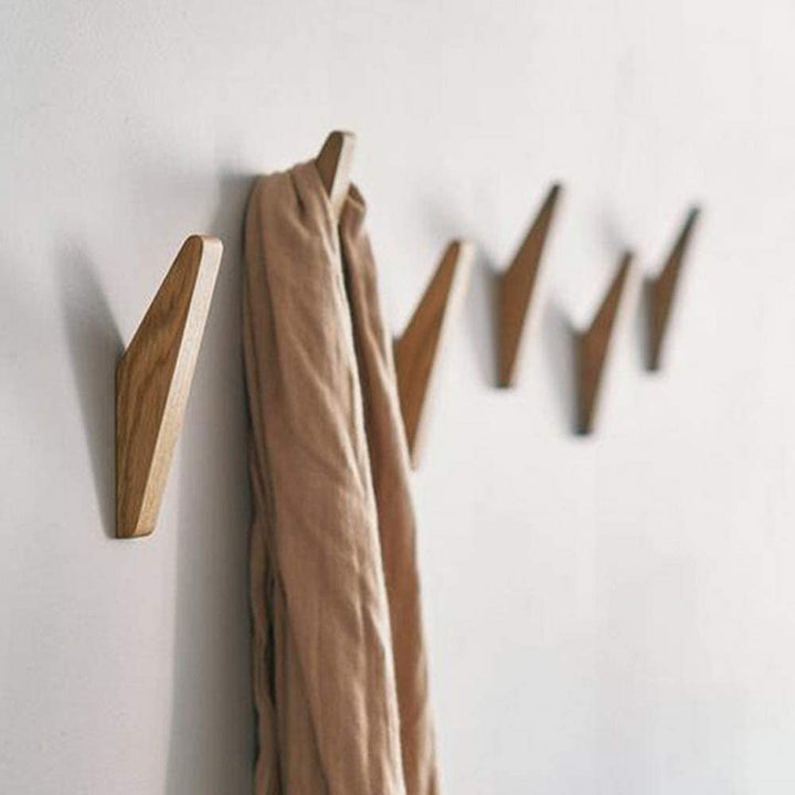 BowLift | Wooden Wall Hooks Set Nordhaak – 6 Minimalistic Coat Hooks made of Solid Wood