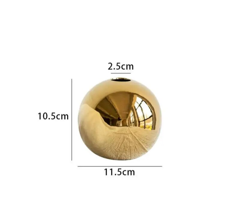 BowLift | Golden Ball Vase
