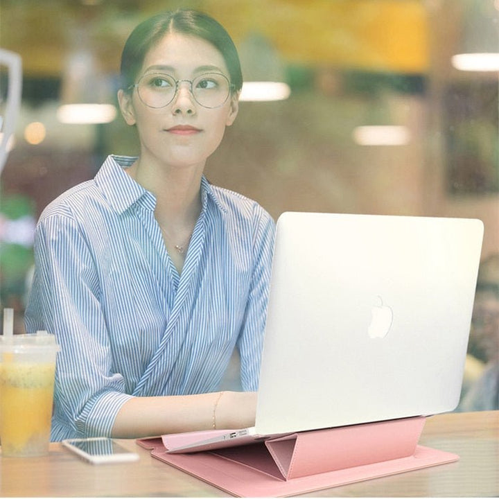 BowLift | FlexiGuard – Slim Waterproof Laptop Sleeve with Shock Protection & Stand