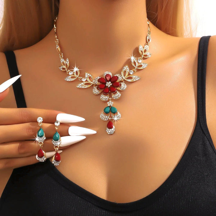 BowLift | Floral Diamond Necklace and Earring Set