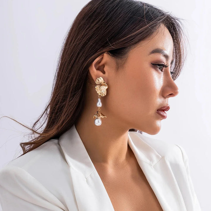 BowLift | Floral Pearl Blooming Earrings