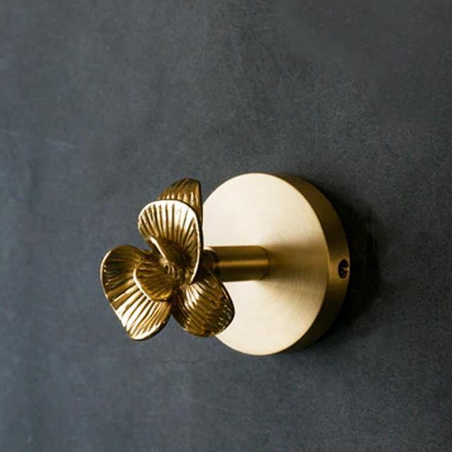 Golden Brass Wall Hooks – Handmade Animal Designs for Stylish Wall Decoration | Bowlift