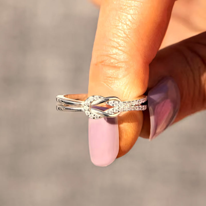 BowLift | Forever Connected Knot Ring