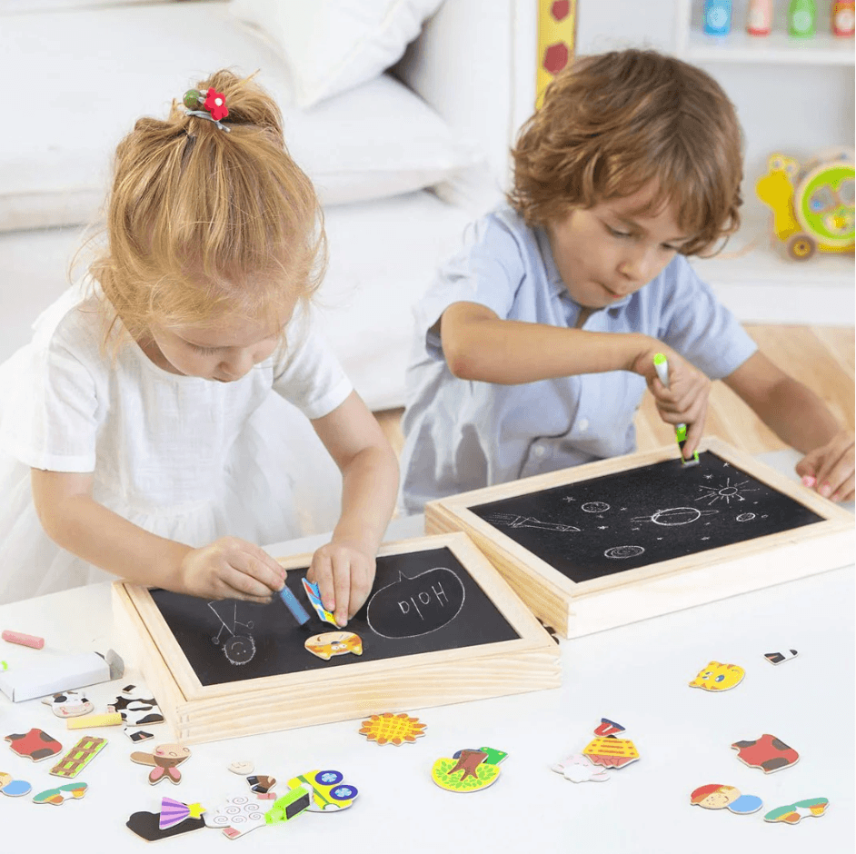 BowLift | Magnetic & chalkboard drawing set for children