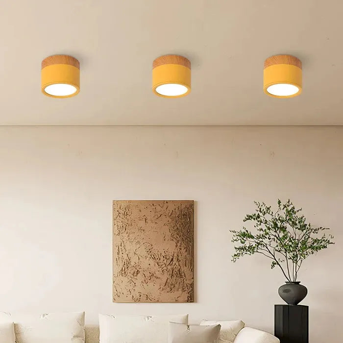 BowLift | Elegance of Light Small ceiling lamp with a unique glow