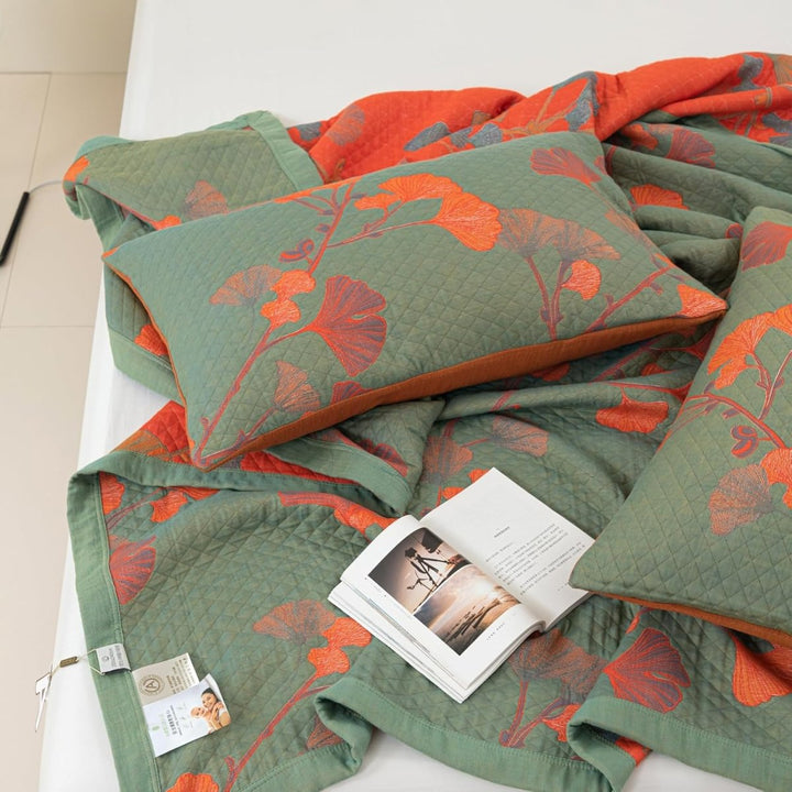 BowLift | GinkgoQuilt – Cotton Bedding Set with Botanical Reversible Design
