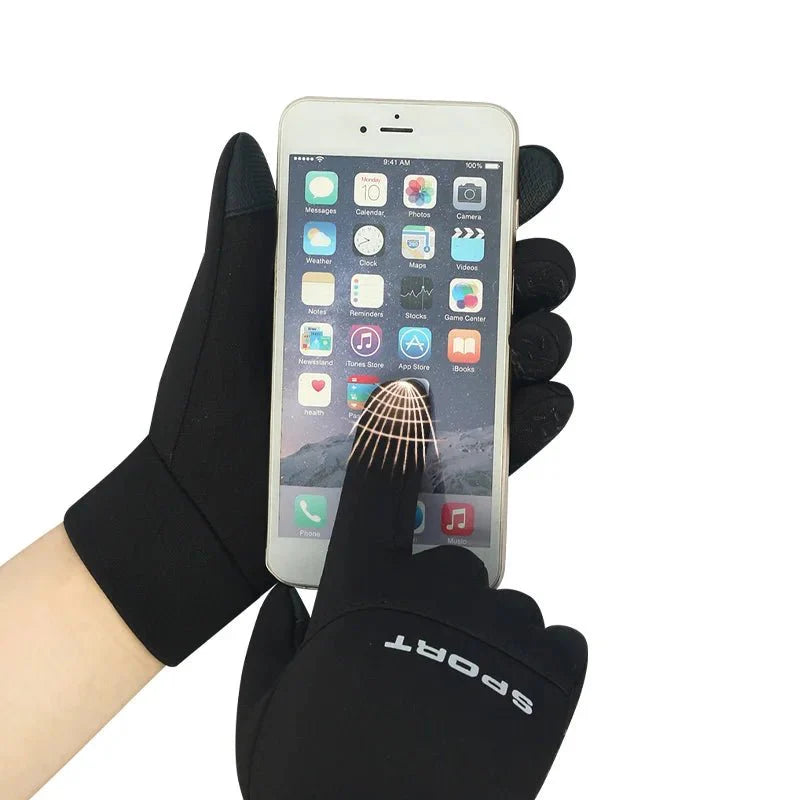 BowLift | GRIPTHERM – Waterproof Thermal Football Gloves for Outdoor Sports