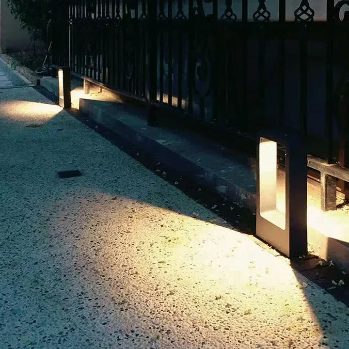 BowLift | Ground Garden Lamp for Outdoor - GardenGlow