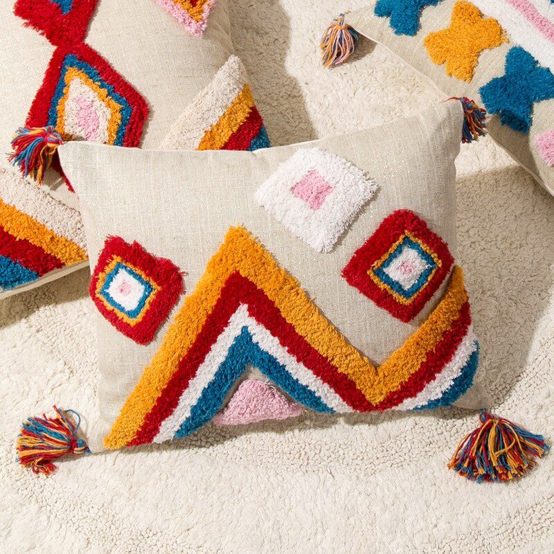 BowLift | Handmade Decorative Pillow in Moroccan Boho Style