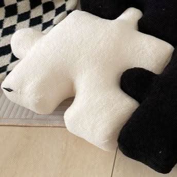 BowLift | Puzzle Pillow