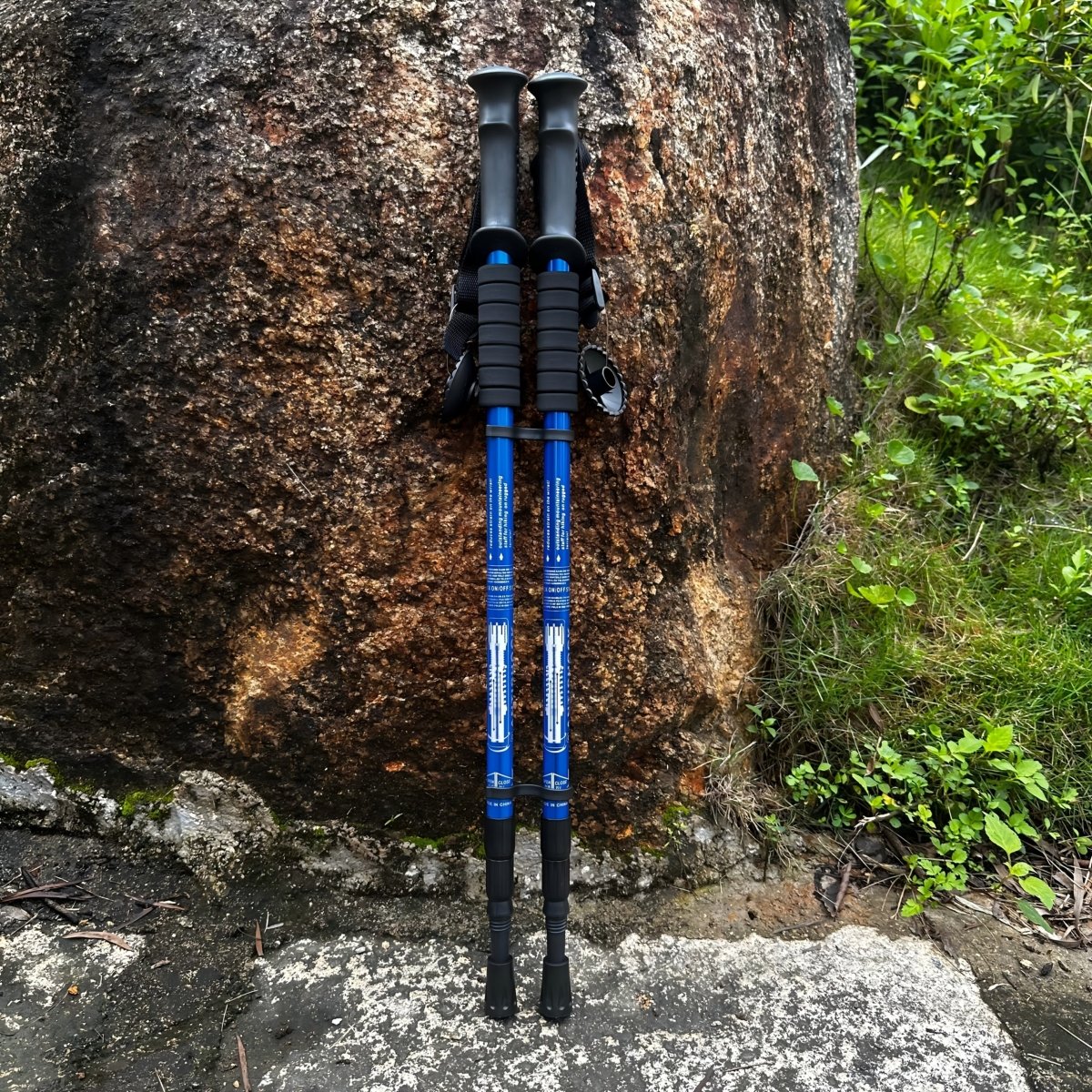 BowLift | HIKEMASTER PRO – Lightweight Adjustable Trekking Poles for Outdoor Adventures