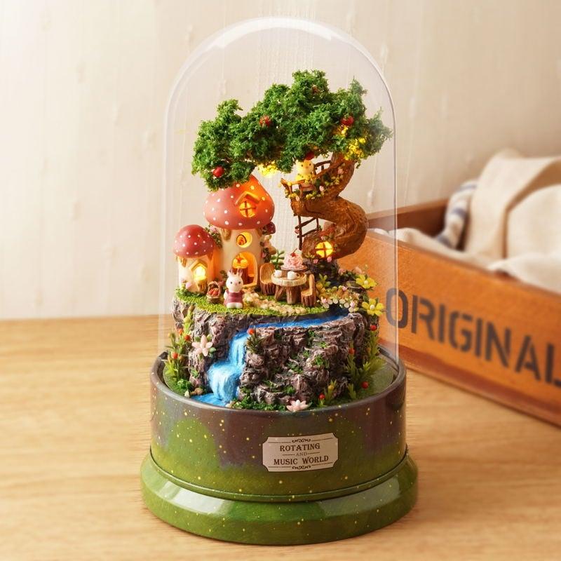 BowLift | Holiday Miniatures