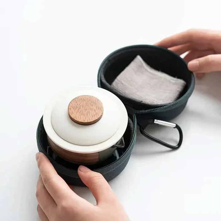 BowLift | Portable Travel Tea Set with Teapot and Cups
