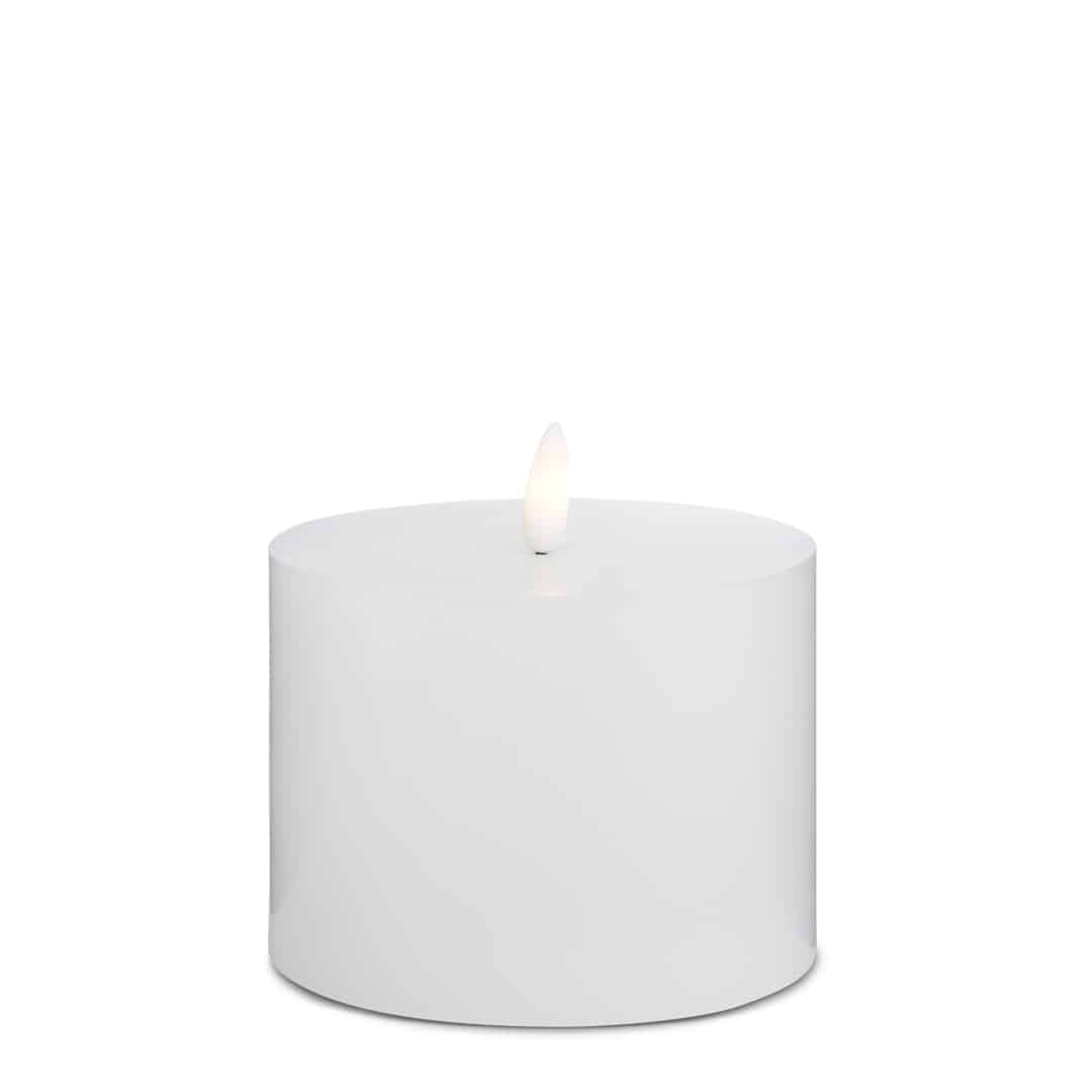 LED Candle (1 piece) with realistic 3D flame 10 x 10 cm | Bowlift