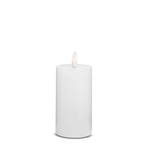LED Candle (1 piece) with realistic 3D flame 5 x 12.5 cm | Bowlift
