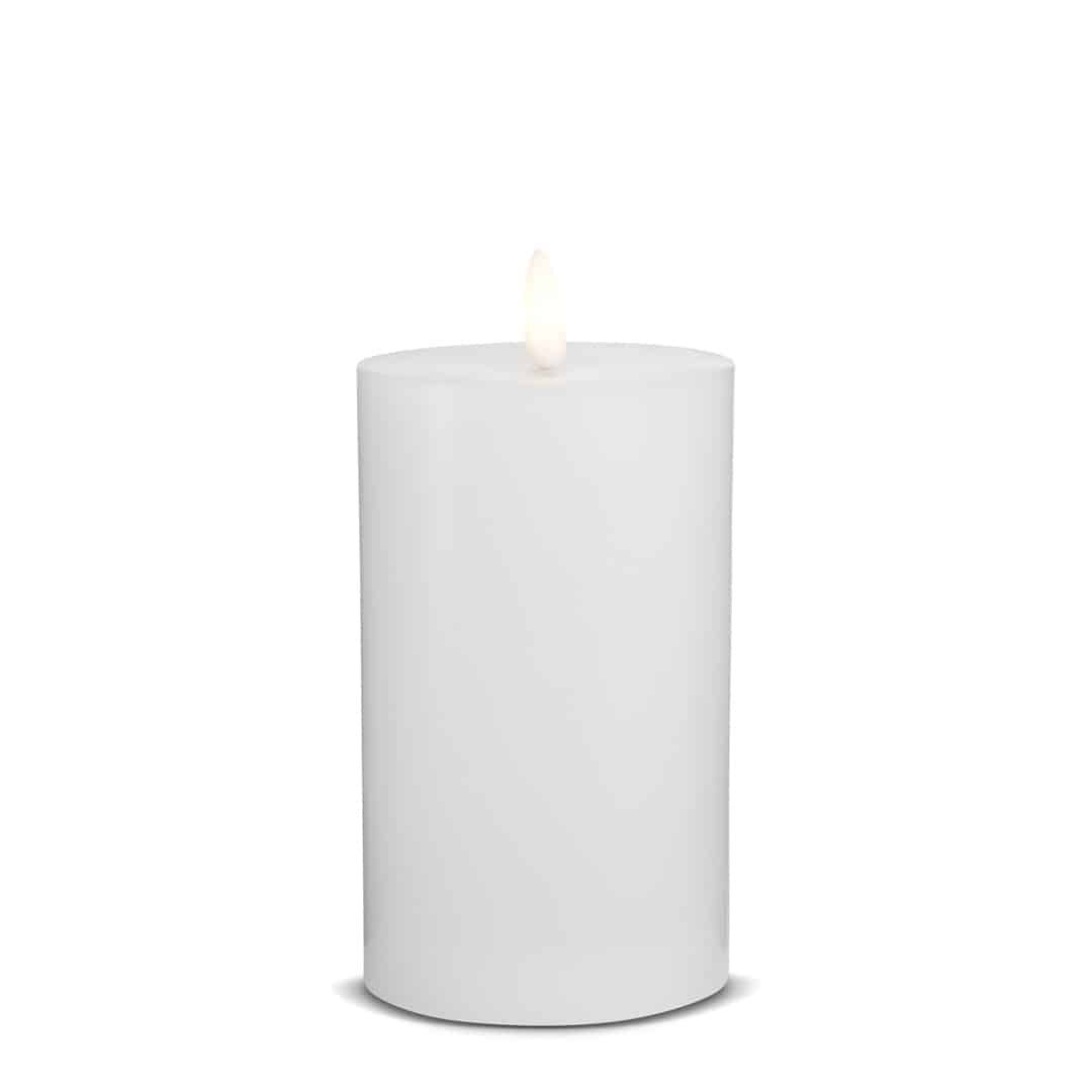 LED Candle (1 piece) with realistic 3D flame 5 x 15 cm | Bowlift
