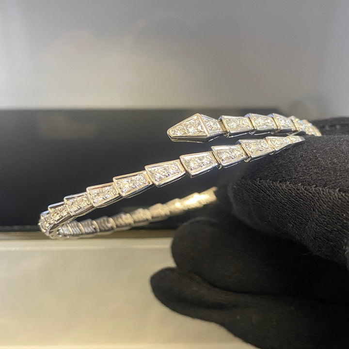 Eternity Band – Luxury Snake Bracelet with Shiny Finish Bowlift