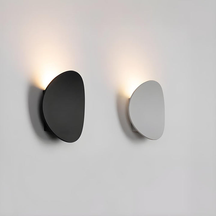 DuskGlow - Elegant Wall Lamp for Atmospheric Lighting Bowlift