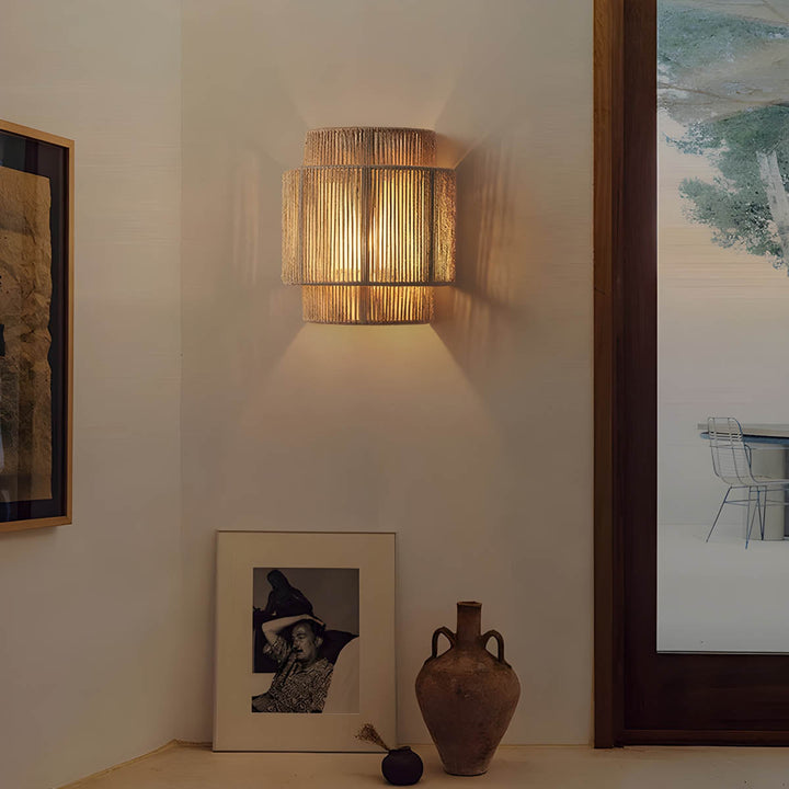 BowLift | Hikari LED Wall Lamp - For Stylish Home Atmosphere Enhancement
