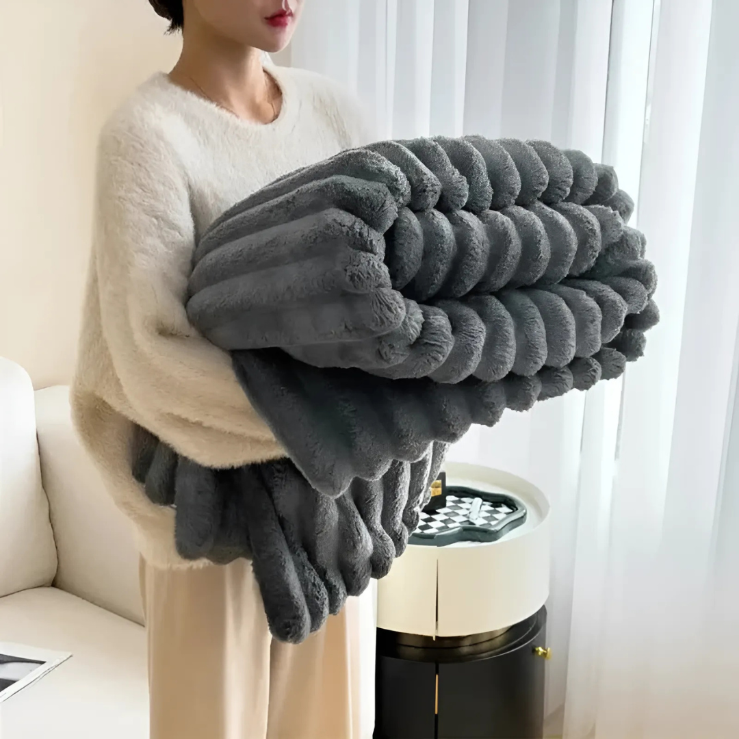 BowLift | Plush Faux Fur Blanket Throw