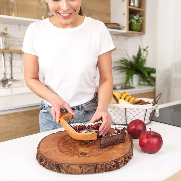 BowLift | Bread knife made of wood with non-slip cutting aid